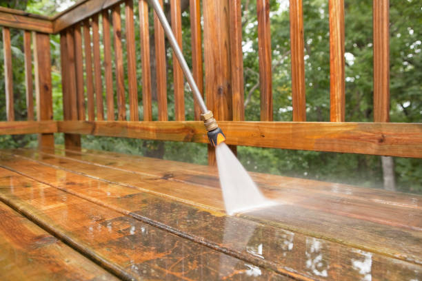 Best Deck Cleaning Services  in Patchogue, NY
